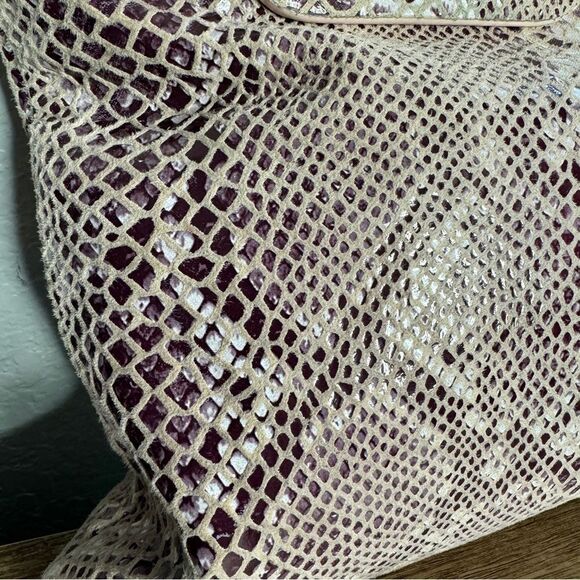 TMRW Studio taupe snakeskin embossed leather square handle tote bag like new - Picture 3 of 13
